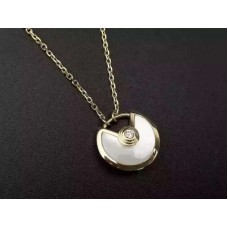 Amulette de Cartier fehér gyöngyház gyémánt nyaklánc sárgaaranyban fehérarany és rozéarany