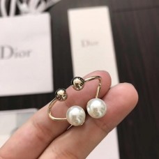Dior Tribales fehér gyöngy gömb díszítésű kanyargós sárgaarany fülbevaló üzlet