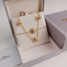 Christian Dior Rose Des Vents 18 karátos sárgaarany-fehér MOP Lucy csillag medál ékszer szett fülbevaló/nyaklánc/karkötő