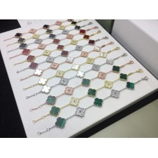 Van Cleef Arpels Alhambra karkötő 5 motívummal és gyöngyház gyémánttal