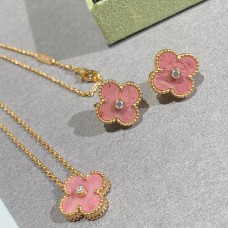 Van Cleef Arpels Alhambra medál és fülbevaló pezsgőarany gyémánttal és rodonittal